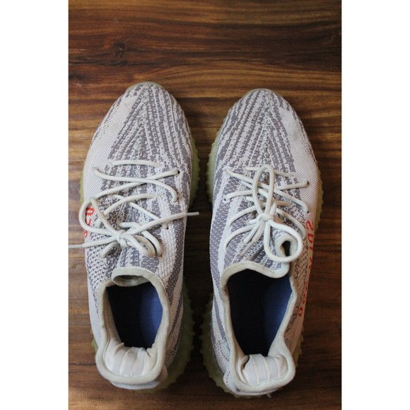 Athletic_Shoes
